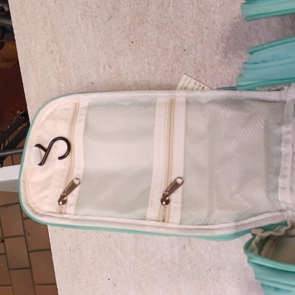 Yeioty travel companion - Picture 2 of 8